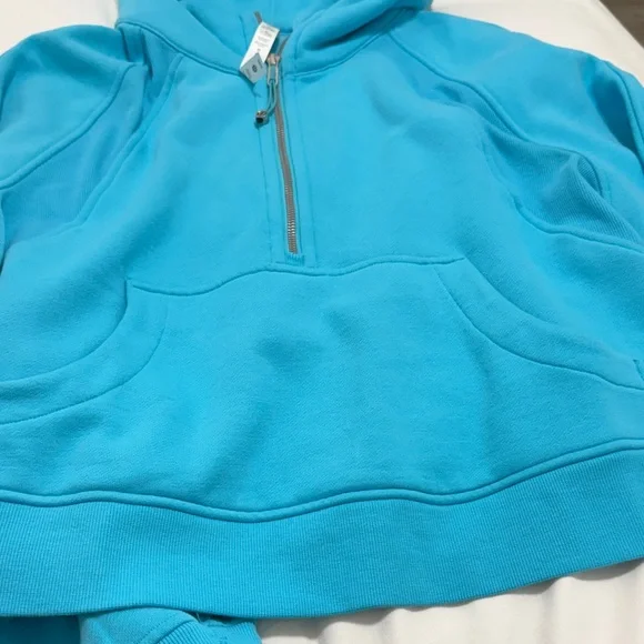 Lululemon Women’s Scuba Half-Zip Turquoise Blue Hoodie - Picture 4 of 5